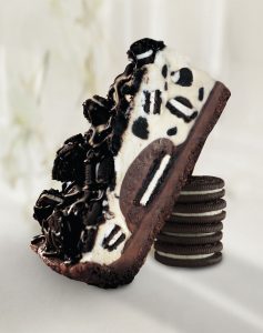C23309 - OREO COOKIE BASH. Available from MKG Foods, your foodservice partner in the Midlands.