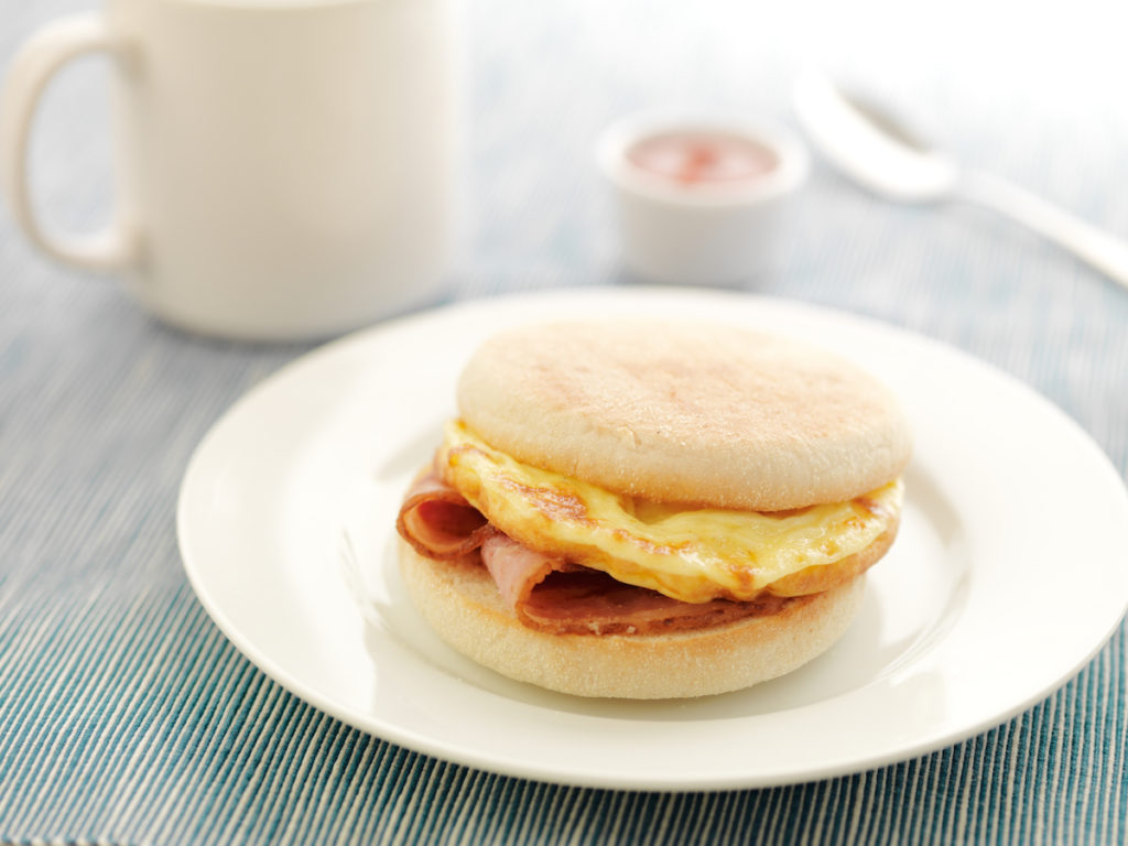 C19896 - Muffin Omelette. Available from MKG Foods, your foodservice partner in the Midlands.