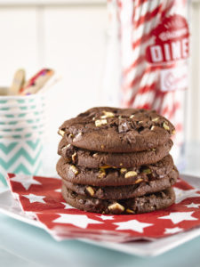 C19234 - TRIPLE CHOC COOKIE. Available from MKG Foods, your foodservice partner in the Midlands.