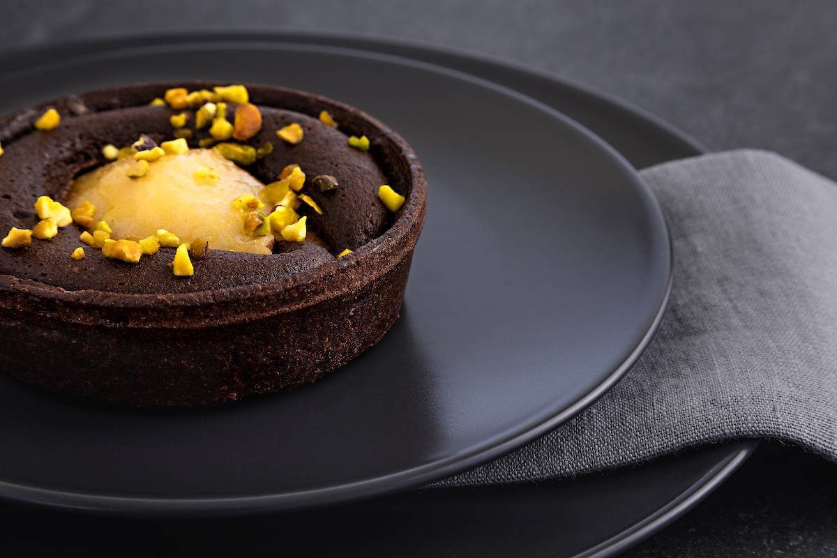 C28005 - Pear & Almond Frangipane