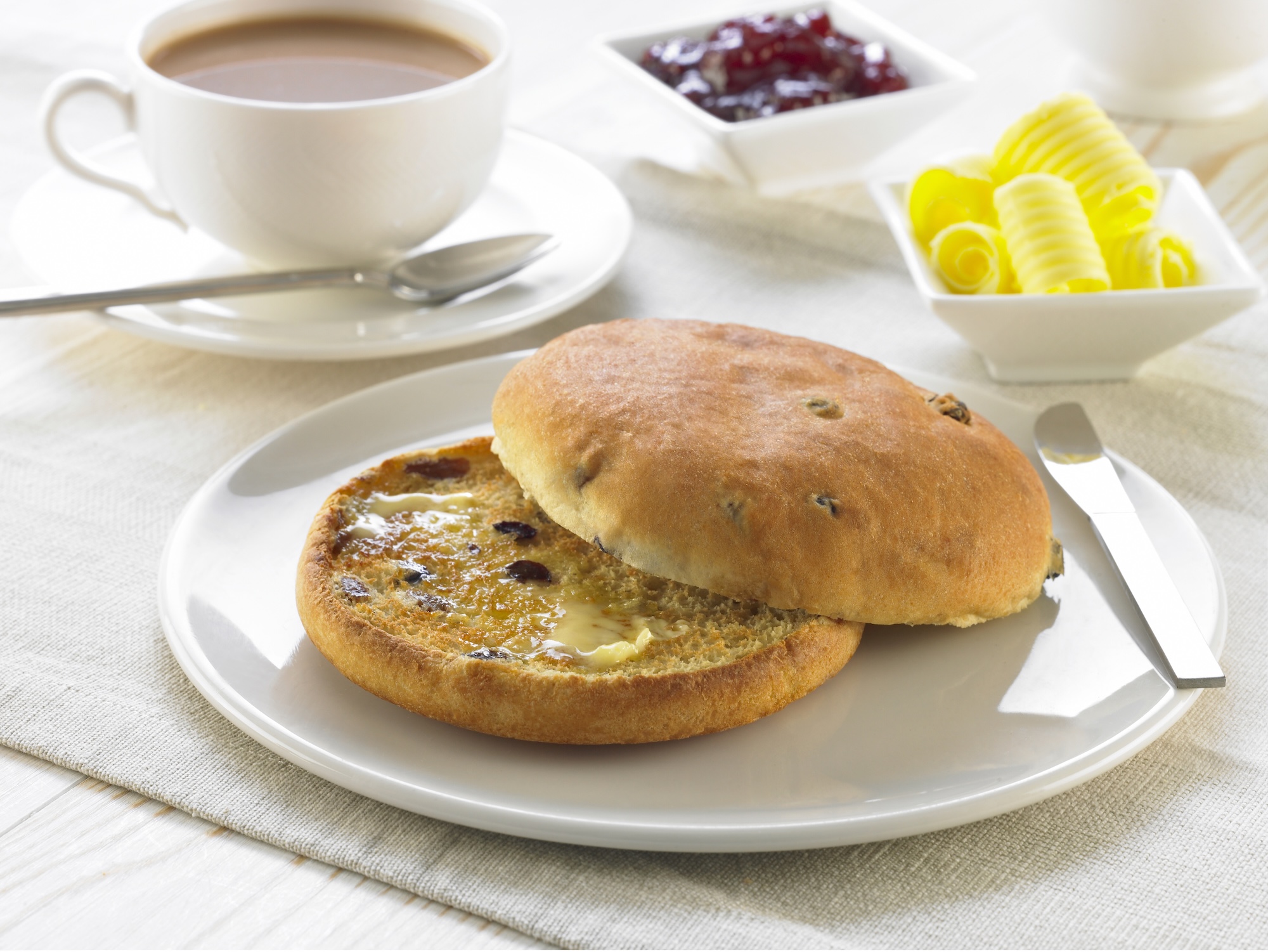 C136 - FRUIT TEACAKES - 6X8. Available from MKG Foods, your foodservice partner.